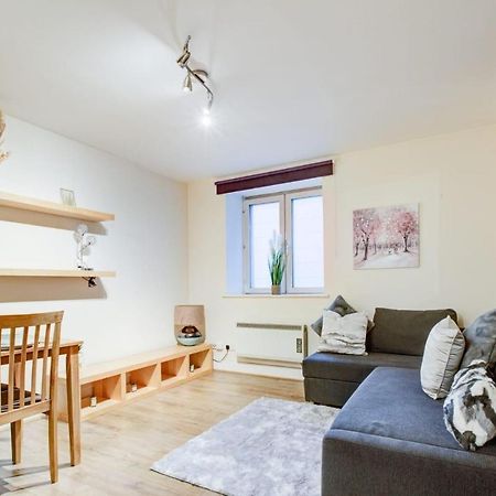 Waterloo 2 Bedroom Apartment Londra Esterno foto