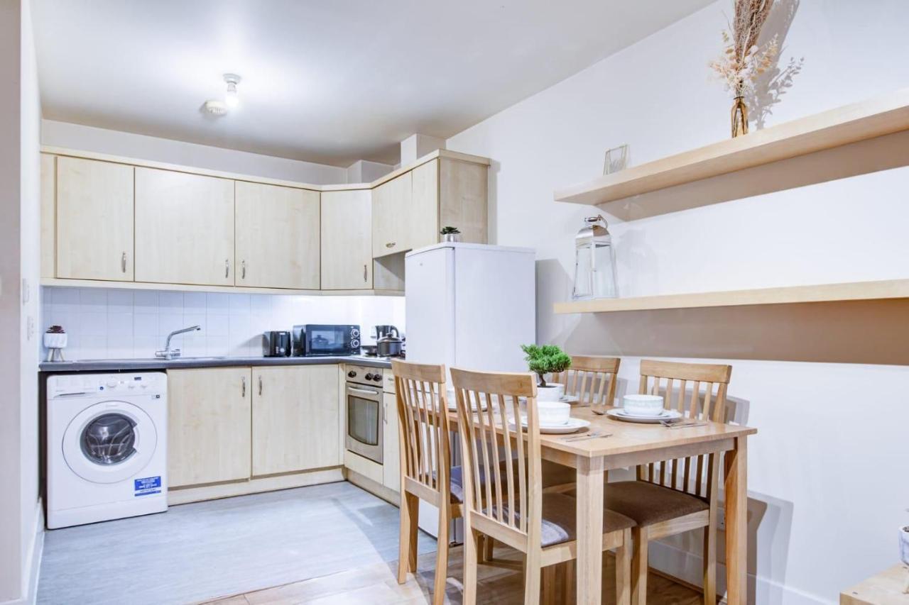 Waterloo 2 Bedroom Apartment Londra Esterno foto